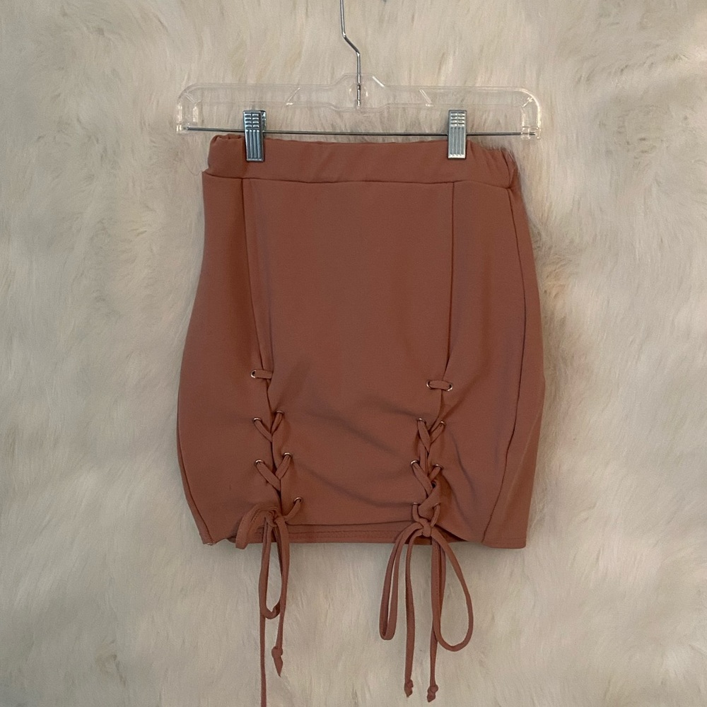 PLT Lace-up mini skirt